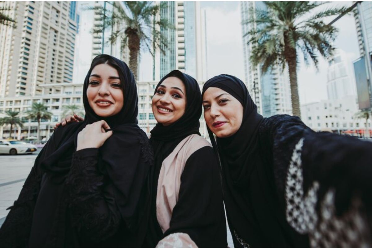 AI IMAGE Kuwait Cancels Citizenship of Thousands Women