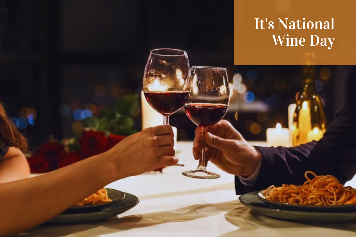 Glass of red wine with grapes – health benefits of wine