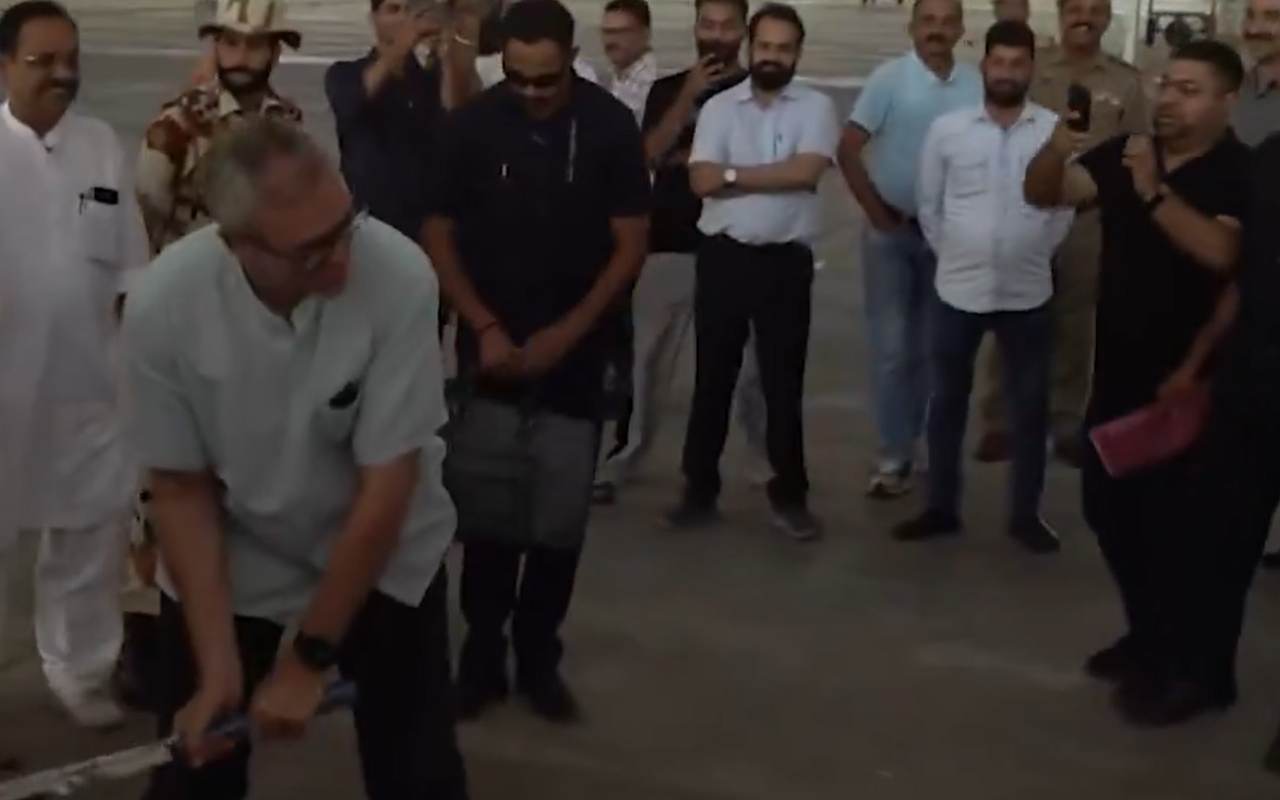 INDIA PAKISTAN TENSION: Omar Abdullah