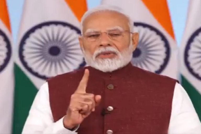 हमने पाकिस्तान के सीने में बसे आतंकियों के ठिकानों को खंडहर बना दिया: पीएम मोदी