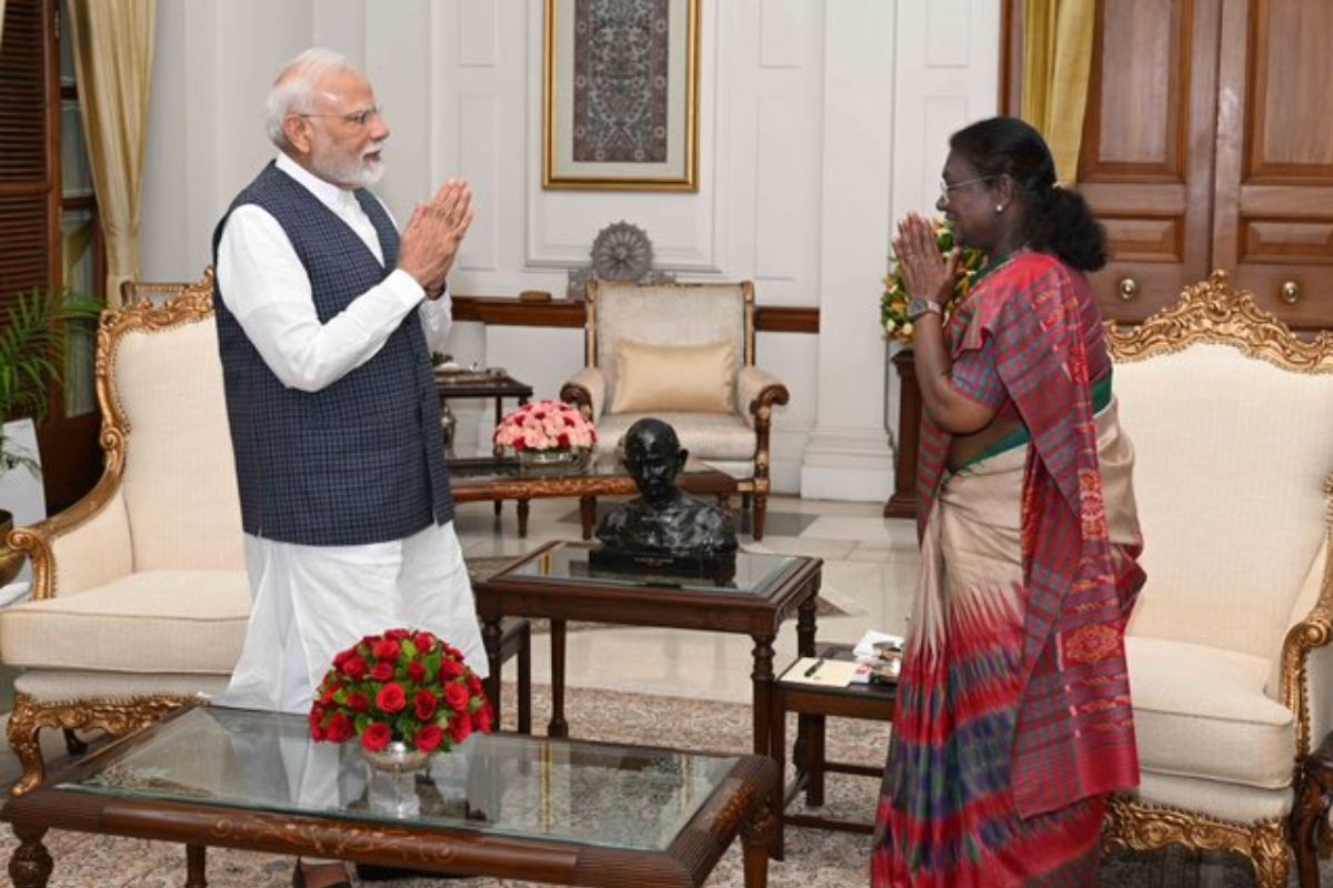 PM Modi met President Droupadi Murmu