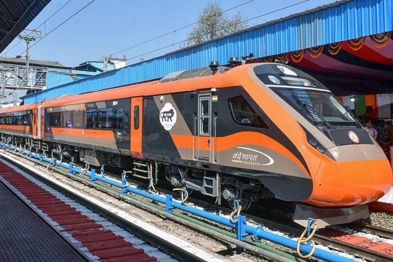 Vande Bharat Metro: बिहार के इन जिलों को मिलेगी वंदे भारत मेट्रो की सौगात, राजधानी पटना का सफर होगा आसान