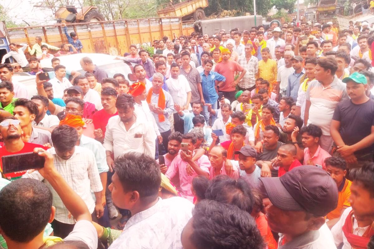 Road Jam in Nawadih Bermo Bokaro jharkhand