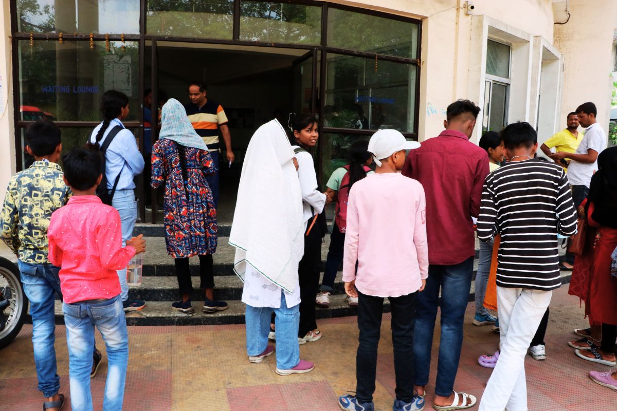 Scholarship Quiz Fraud in Dhanbad