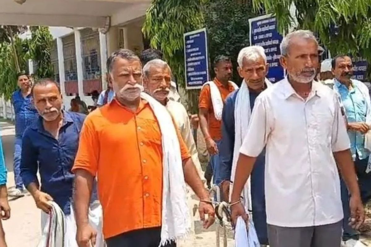 11 convicts sentenced to life imprisonment