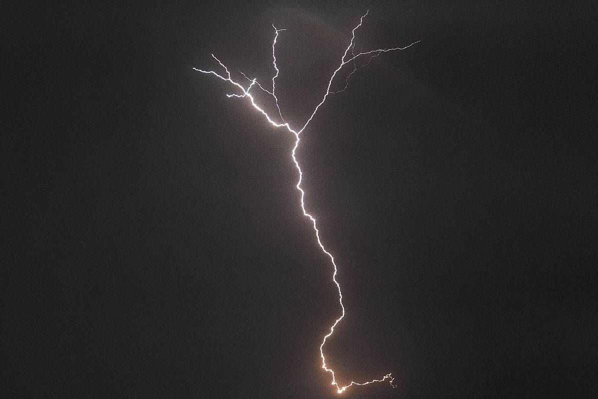Delhi Thunderstorm Video