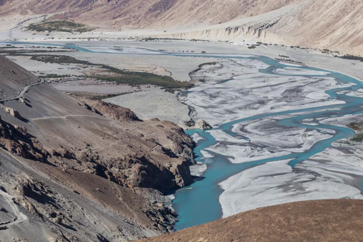 Water Treaty world bank clarifies role