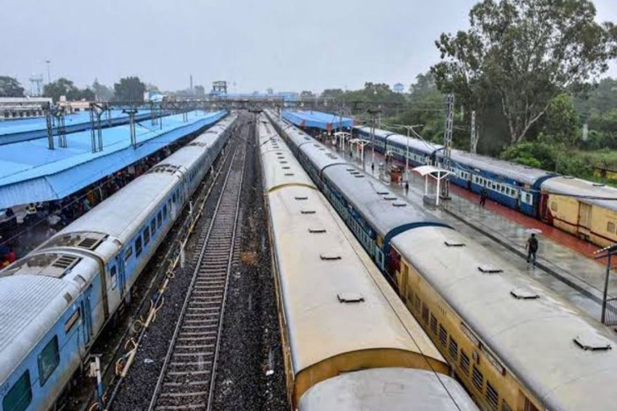 Safety of Railway Passengers