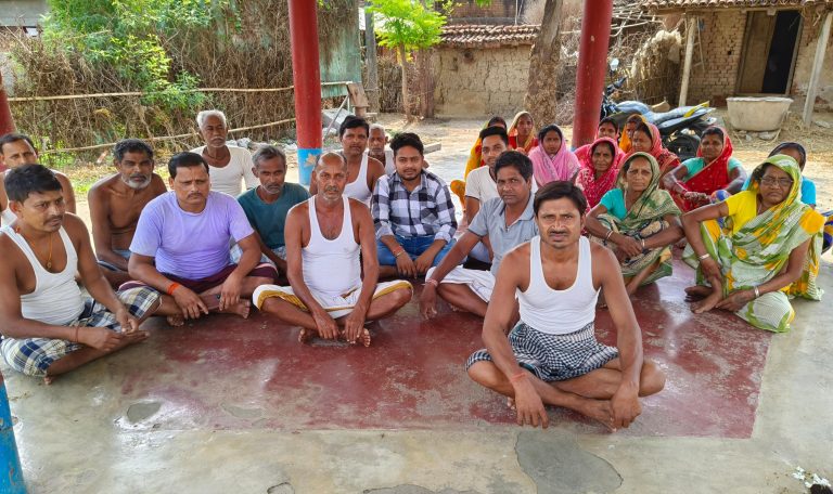 कहीं नाले सा दिख रही है तो कहीं पूरी तरह से सूख गयी है गुमानी कहीं नाले सा दिख रही है तो कहीं पूरी तरह से सूख गयी है गुमानी