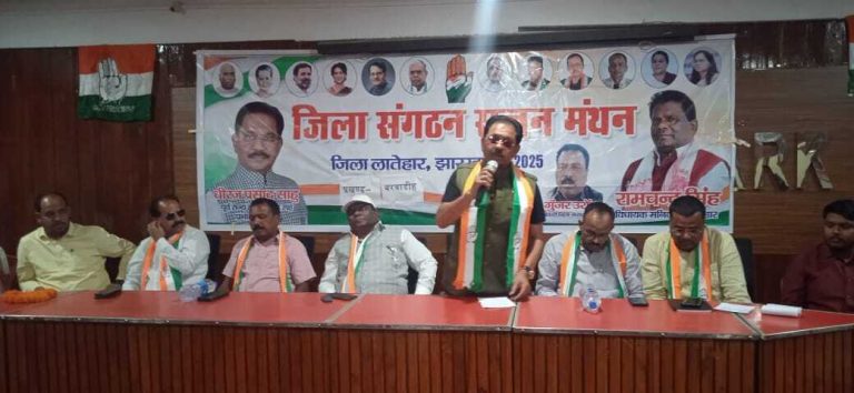 मेहनत करनेवाले कार्यकर्ता होंगे पुरस्कृत: धीरज