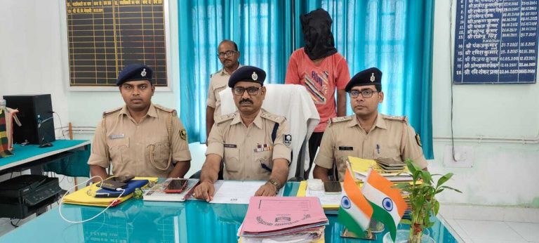 Samastipur News:लूट मामले का मास्टर माइंड बाॅबी गिरफ्तार, बाइक बरामद