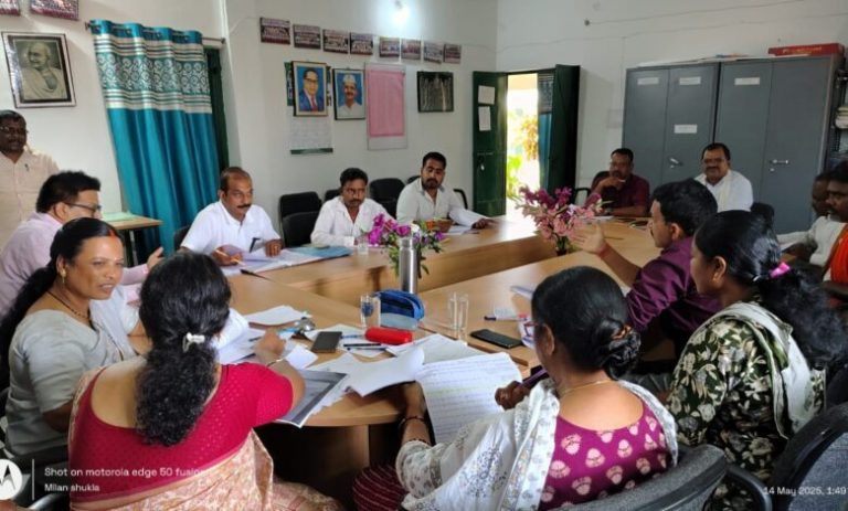 कस्तूरबा विद्यालय मे नामांकन के लिए चयन समिति की बैठक