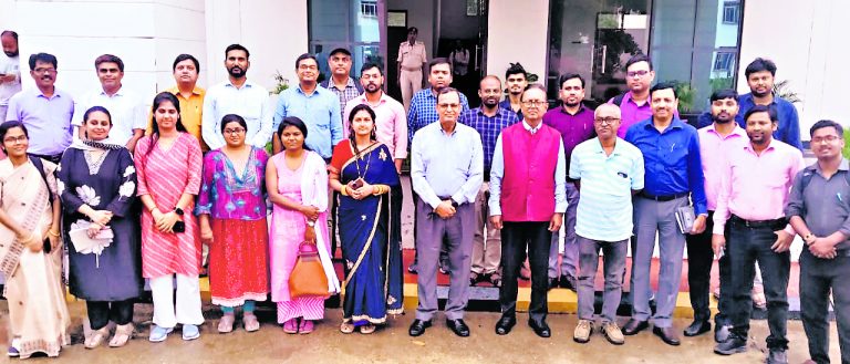 Ranchi News : उद्योग से जुड़े अधिकारियों ने सीखा प्रोजेक्ट मैनेजमेंट