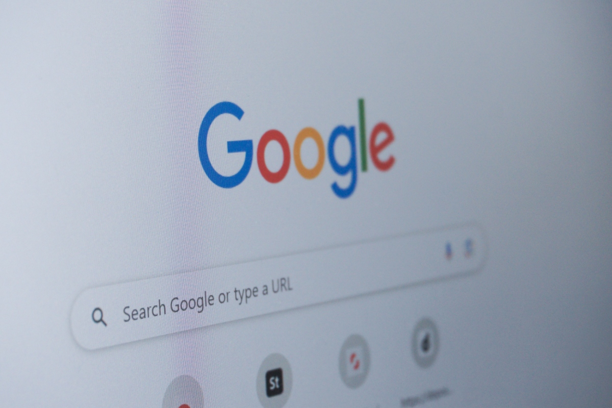 google logo change