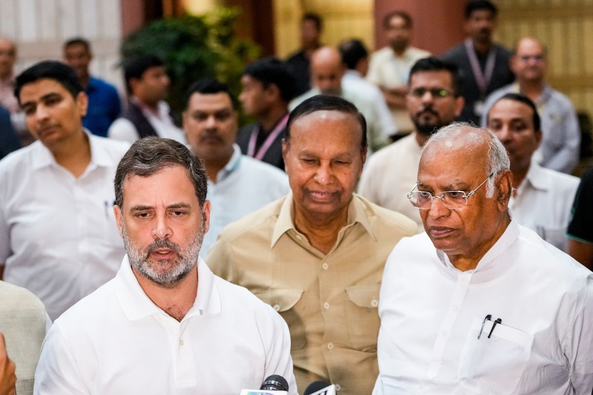 mallikarjun kharge and rahul gandhi