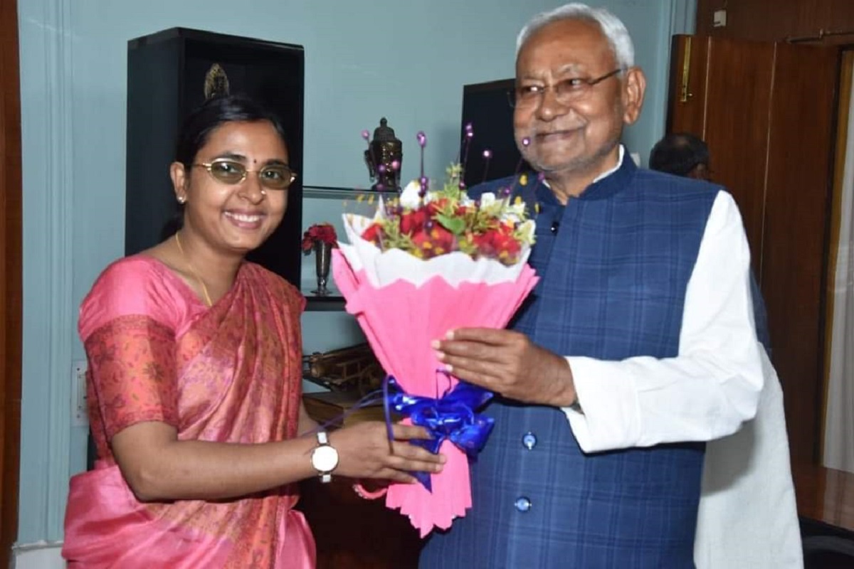 mina kamat