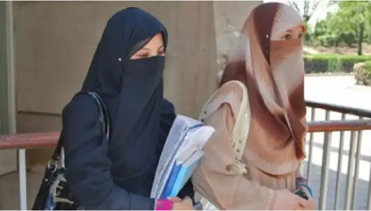 Pakistani women