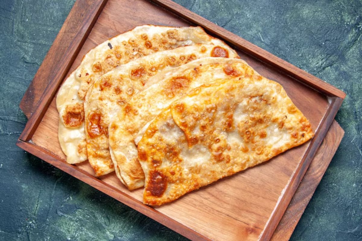 pizza paratha