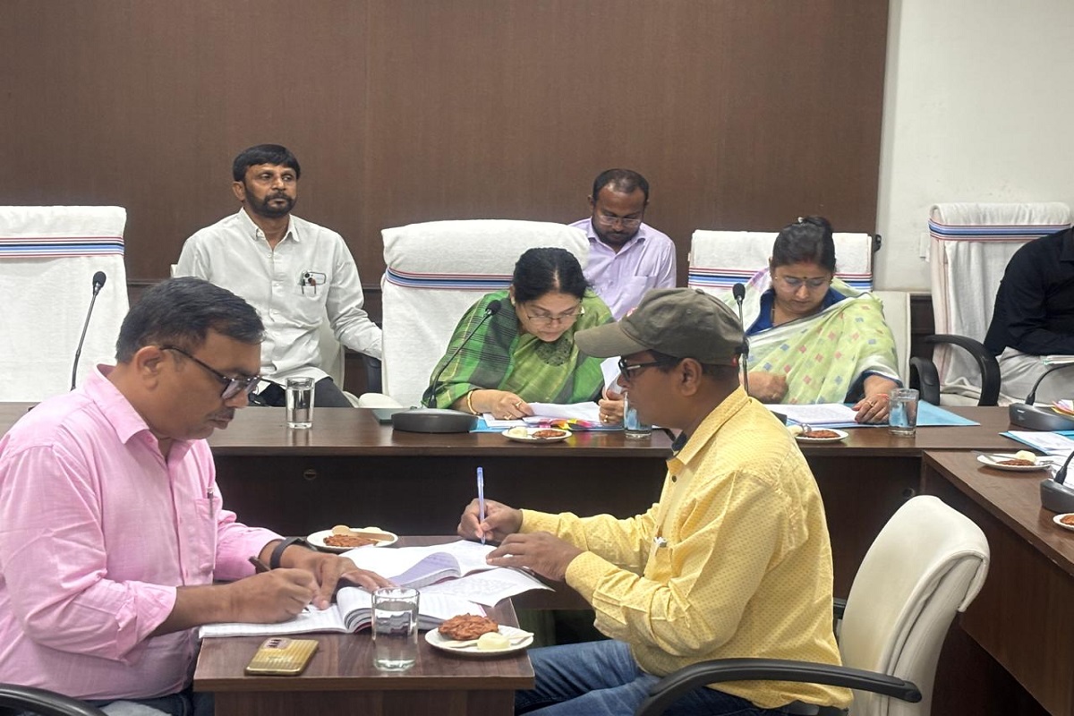 पर्यटन विकास के लिए युवा कल्याण समिति की बैठक