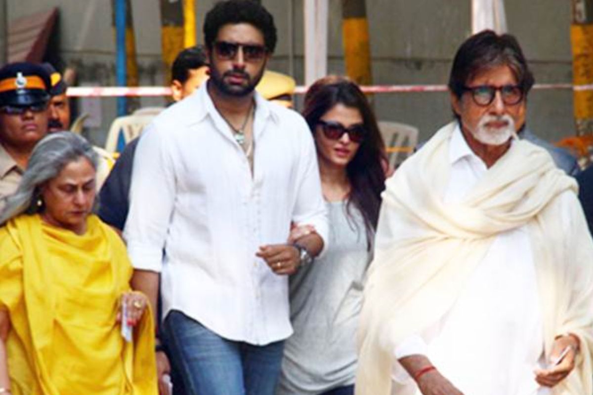 Amitabh Bachchan on why he never praises jaya Bachchan