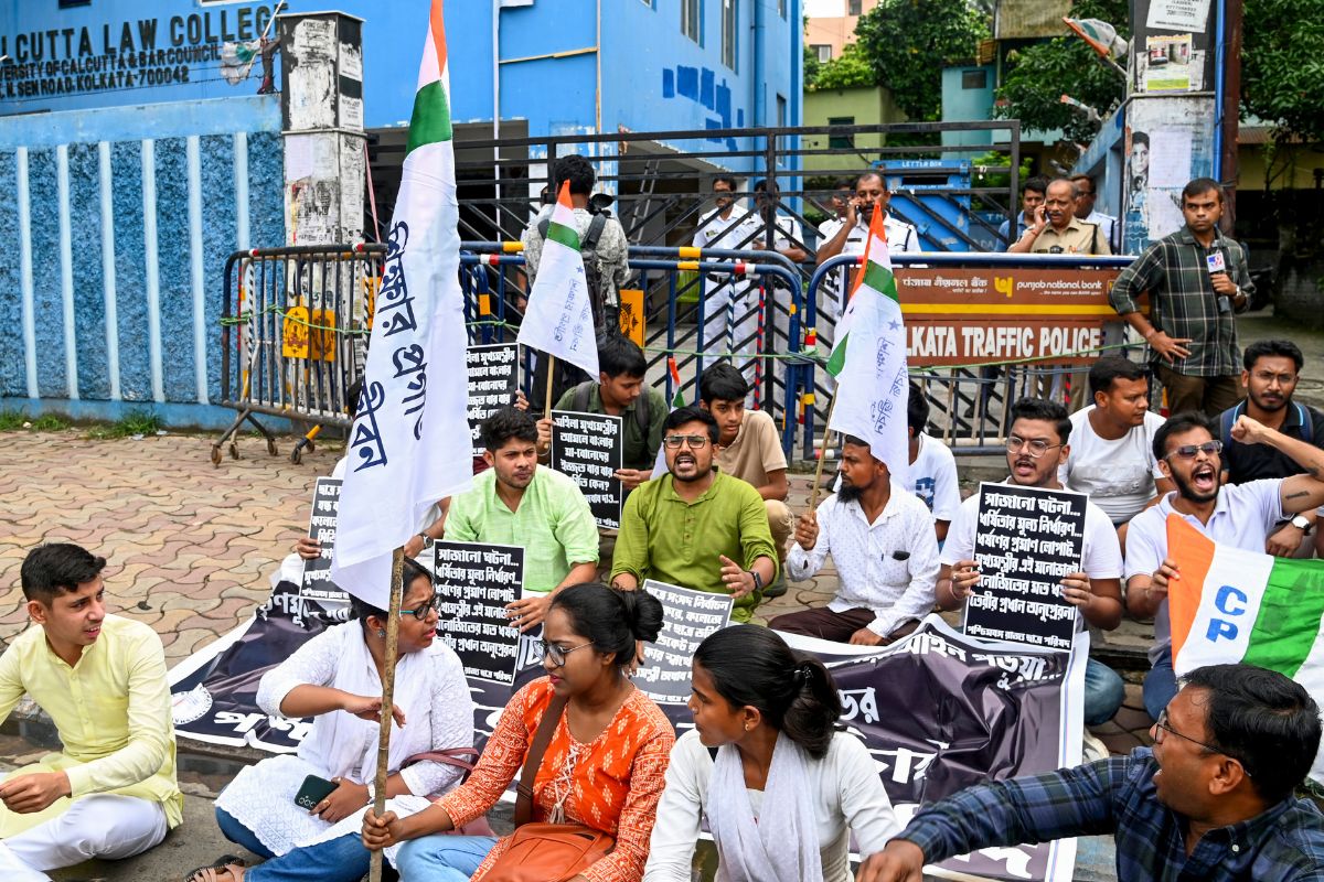 Chhatra Parishad students wing protest