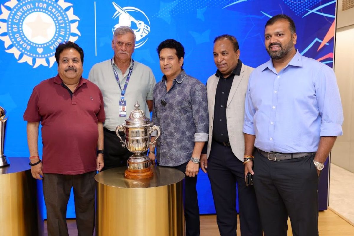 Rajeev Shukla, Roger Binny, Sachin Tendulkar and Other BCCI Officials.