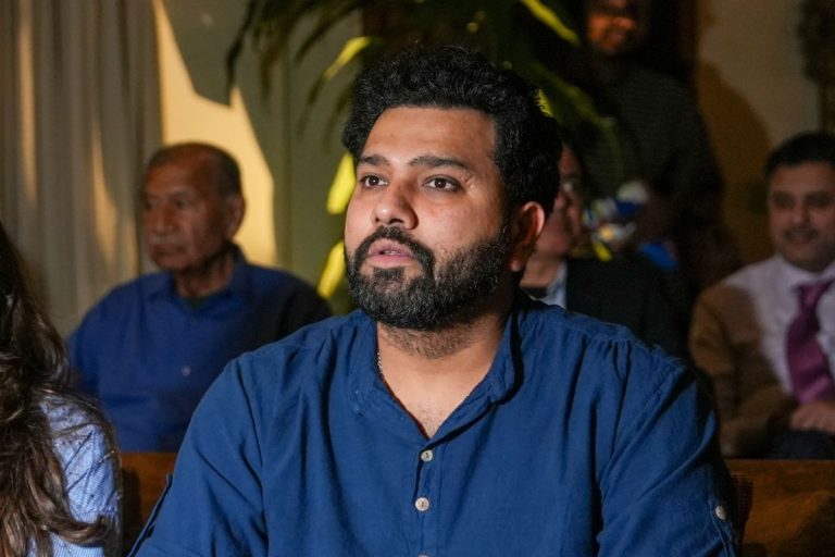 ब्रोंको टेस्ट से गुजरेंगे रोहित शर्मा, इस तारीख को पहुंचेंगे सेंटर ऑफ एक्सीलेंस