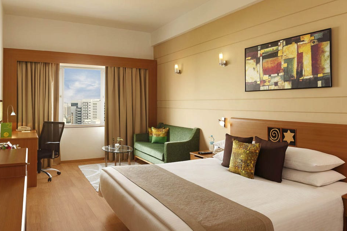 HOtel tips news hindi
