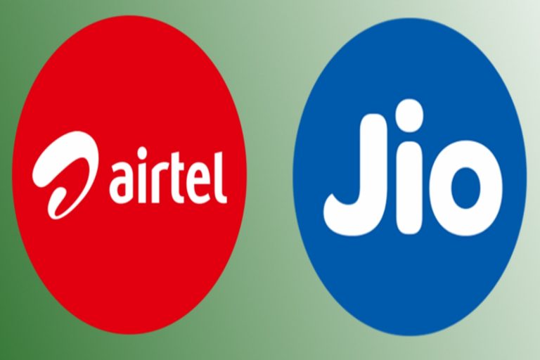 ₹11 में अनलिमिटेड इंटरनेट! जियो और एयरटेल ने मचाया बवाल, डेटा वॉर का नया दौर