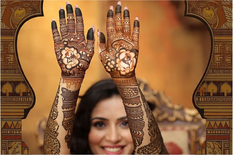 Latest Bridal Full Hand Mehndi Design 2025: प्यार की महक लिए इन खूबसूरत मेहंदी डिजाइनों से सजाएं अपने  हाथ