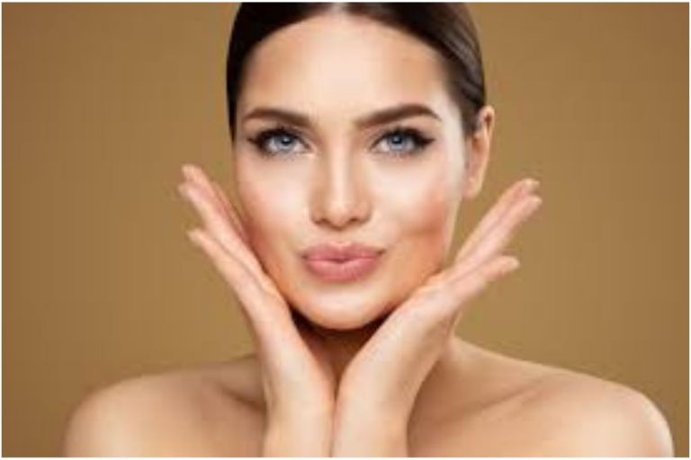 Lipstick as Blush: बस एक स्टेप में पाएं गुलाबी और दमकते गाल