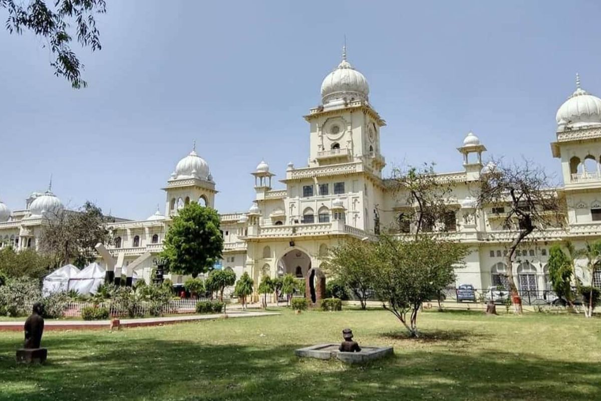 Lucknow UniversityLucknow University