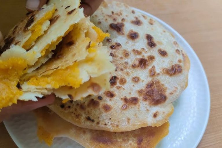 Mango Paratha Recipe: अब आम के स्वाद से बनाइए अपने पराठों को और भी खास