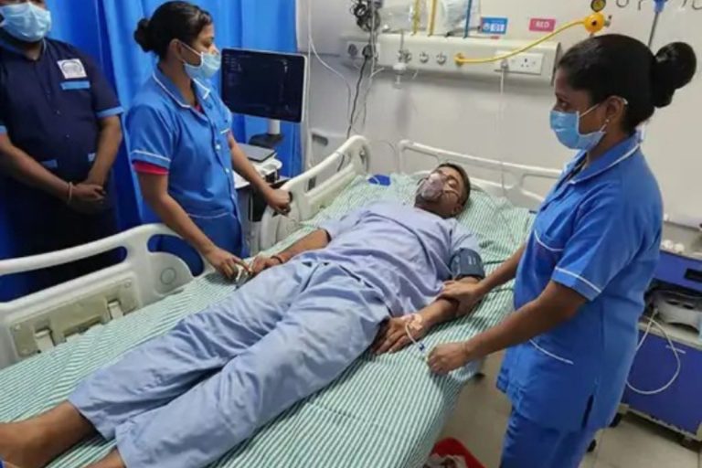 Manish Kashyap: मनीष कश्यप की पिटाई मामले में FIR, PMCH में बंधक बनाकर पीटने का आरोप