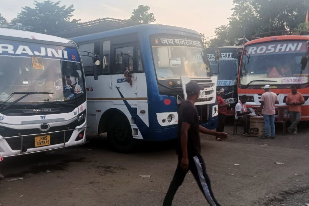 Naxal Bandh buses stopped
