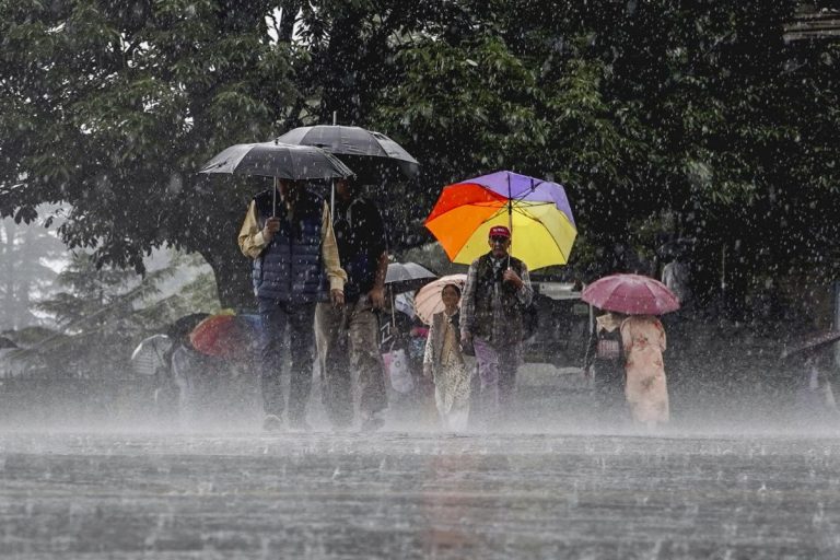 Bihar Rain Alert: बिहार में इस दिन से भयंकर बारिश का दिखेगा कहर, जोर से गरजेंगे बादल, IMD की बड़ी चेतावनी