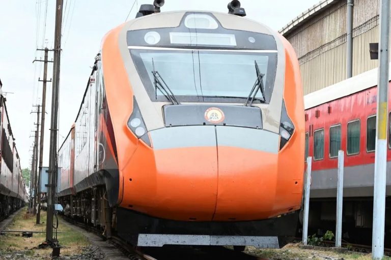 बिहार को मिलेगी नई चमचमाती वंदे भारत ट्रेन, इन दो शहरों के बीच सफर होगा आसान