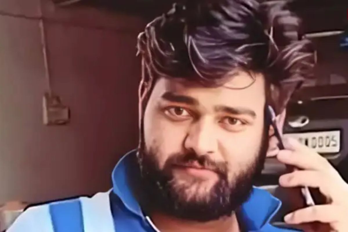 मृतक अभिषेक