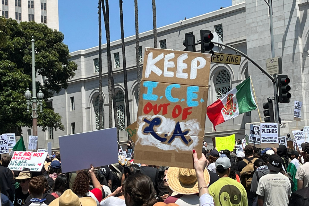 Mayor impose curfew in Los Angeles downtown