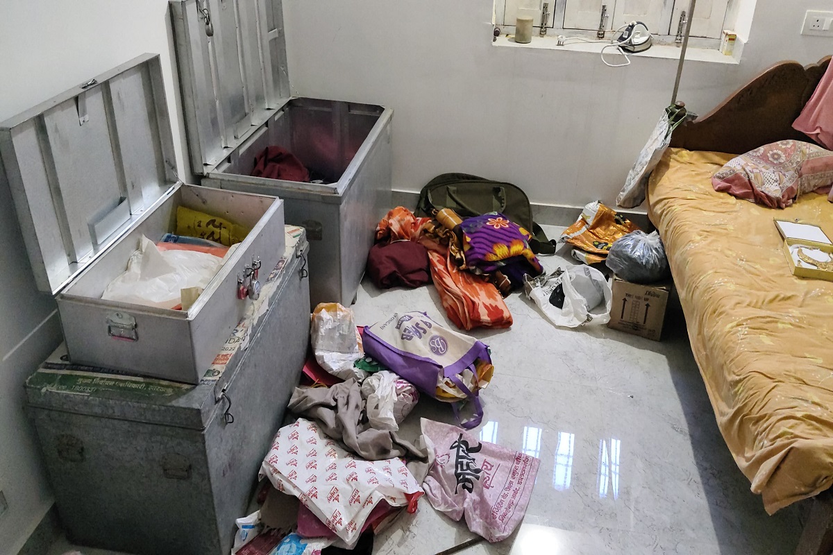 Stuff scattered in the room after theft