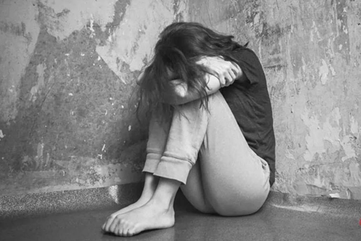 Bihar Crime 4 brutes caught student returning home from garden, took her to deserted place and did brutality to her