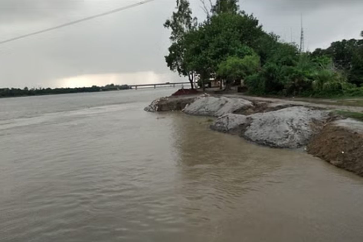 Bihar Flood Alert Rainfall becomes disaster in Kosi-Seemanchal!