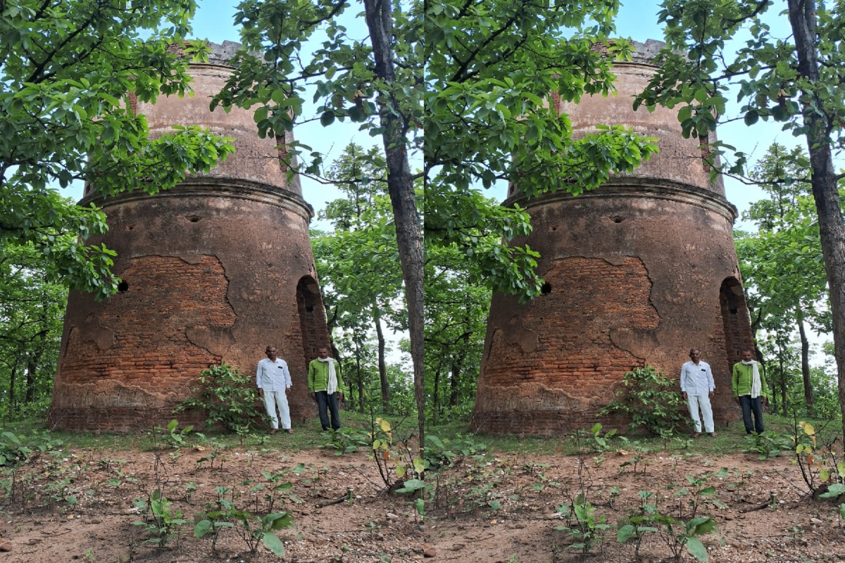 Villagers with Watch Tower