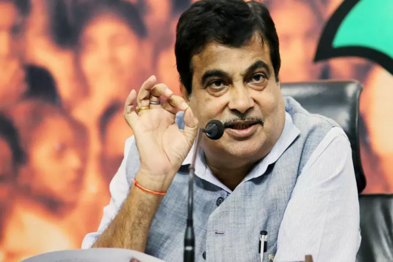 ₹3000 में सालभर टोल फ्री सफर! गडकरी का बड़ा धमाका, 15 अगस्त से FASTag पास सिस्टम लागू