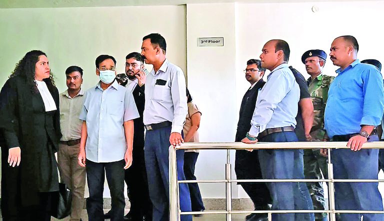 Ranchi News : शराब घोटाला केस में पूछताछ के बाद विनय चौबे व गजेंद्र सिंह जेल भेजे गये
