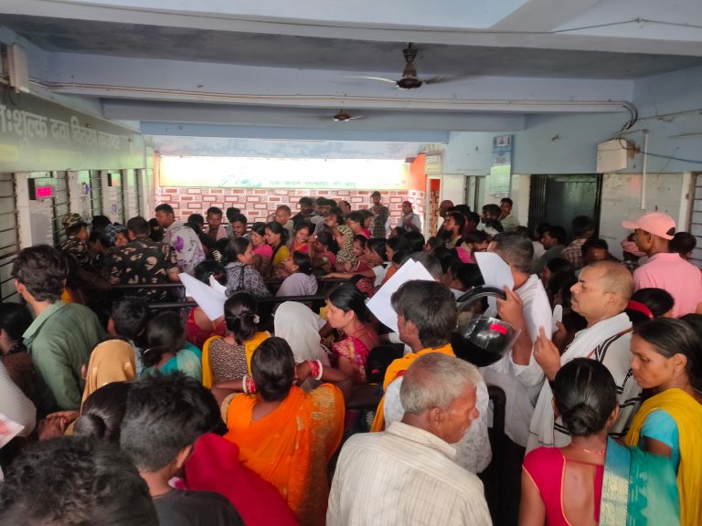 hajipur news. बढ़ रहे कोरोना के मामले, लेकिन मुख्यालय से अलर्ट मिलने पर ही जिले में की जायेगी तैयारी