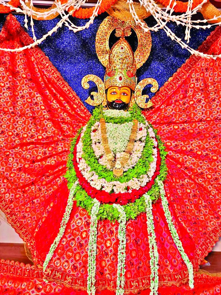 ranchi news : रांची के श्रीराधा वल्लभ मंदिर में बही भजनों की धारा, झूम उठे श्रद्धालु