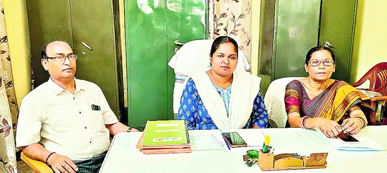 East Singhbhum News : बीडीएसएल महिला इंटर कॉलेज में 1152 सीटों पर नामांकन शुरू