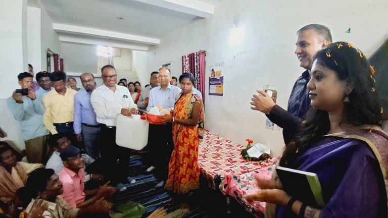 East Singhbhum News : शहद प्रोसेसिंग को मिलेगा बढ़ावा