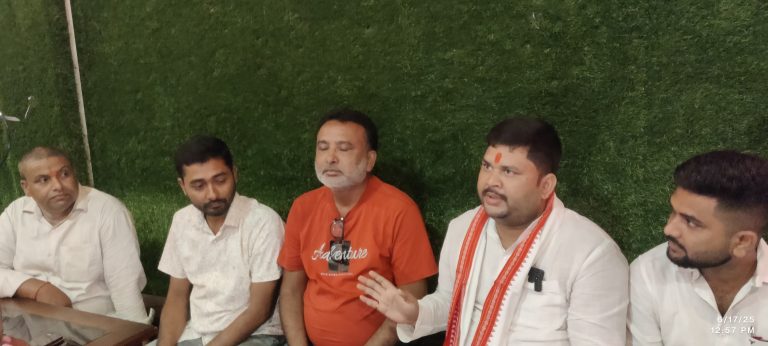 अरवा – उसना चावल के फेरा में फंसे पैक्स अध्यक्ष हो रहे परेशान